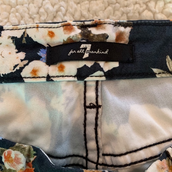 7 For All Mankind Midnight Floral Skinny Jeans - Picture 3 of 8